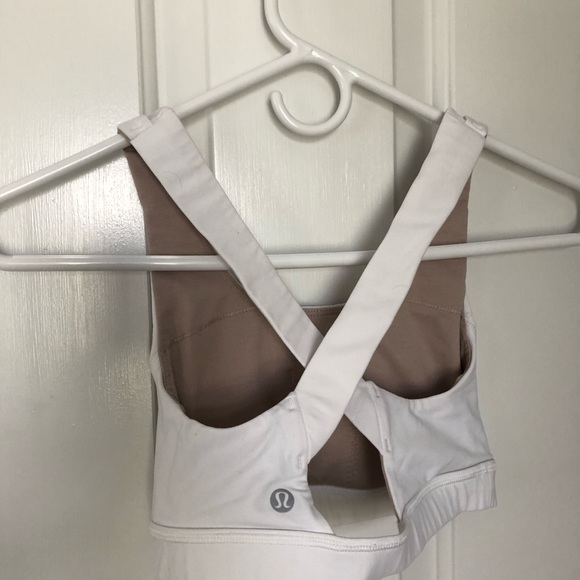 Lululemon sports bra - Picture 2 of 7
